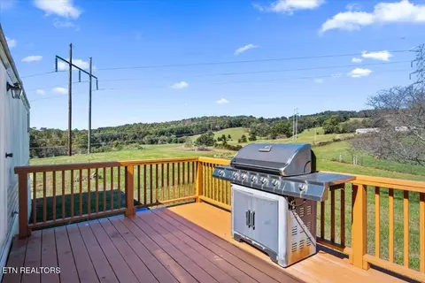 579 Hodge Rd, Bean Station, TN 37708 photo 23