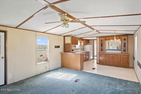 579 Hodge Rd, Bean Station, TN 37708 photo 7