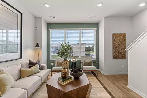 807 Taylor Dr, Chapel Hill, TN 37034