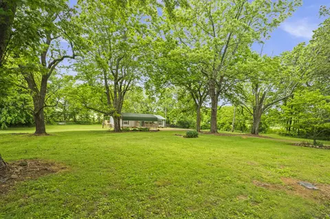 4012 Armstrong Rd, Springfield, TN 37172 photo 8