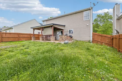Exterior - 325 Golfview Ln, Springfield, TN 37172 photo 8 of 8