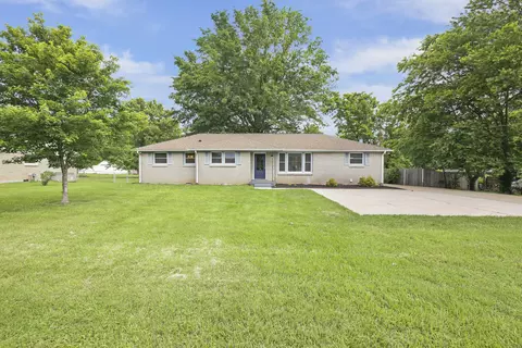 415 Clearview Dr, Smyrna, TN 37167