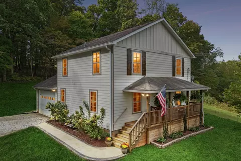 1244 Westfield Rd, Dickson, TN 37055