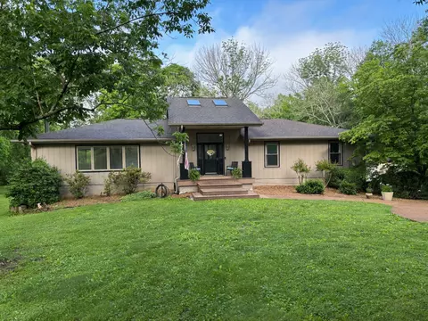 113 Karen Dr, Mount Juliet, TN 37122