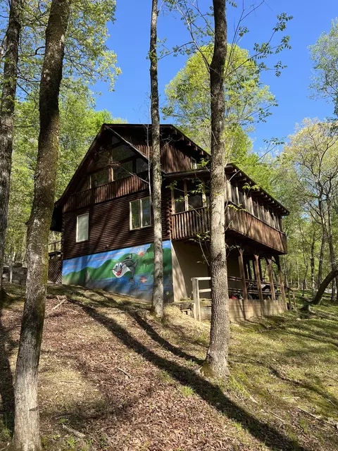 600 Crow Ln, Bath Springs, TN 38311