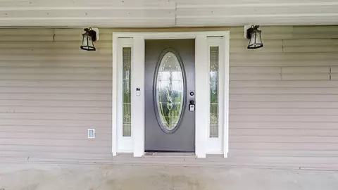 Entry Way - 75 Vantrease Rd, Brush Creek, TN 38547 photo 1 of 1