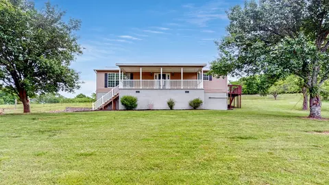 Exterior - 75 Vantrease Rd, Brush Creek, TN 38547 photo 2 of 8