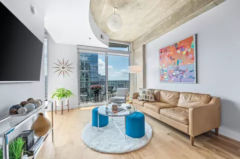 415 Church St #2804, Nashville, TN 37219