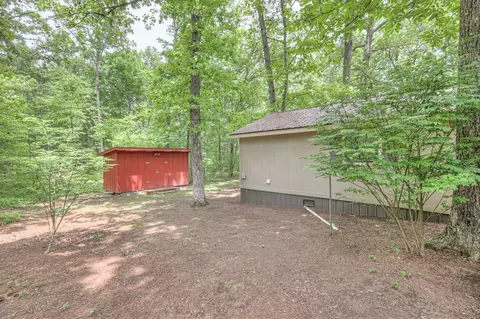 Exterior - 227 Corinth Rd, Beechgrove, TN 37018 photo 6 of 10