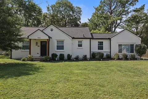1002 Gwynn Dr, Nashville, TN 37216