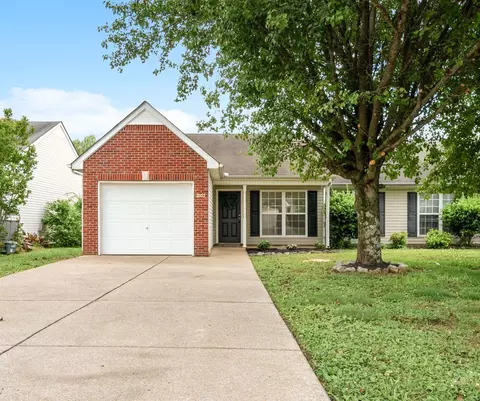 2055 Stoney Meadow Dr, Murfreesboro, TN 37128