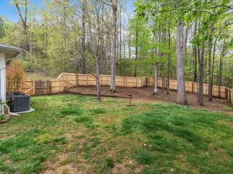 892 E Summit Dr UNIT 25, Dalton, GA 30721 photo 27