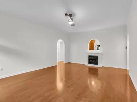 892 E Summit Dr UNIT 25, Dalton, GA 30721 photo 5