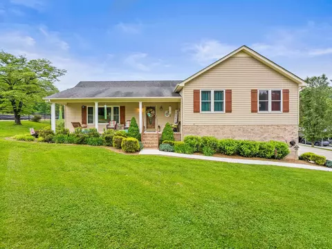265 River Bluff Dr W, Manchester, TN 37355