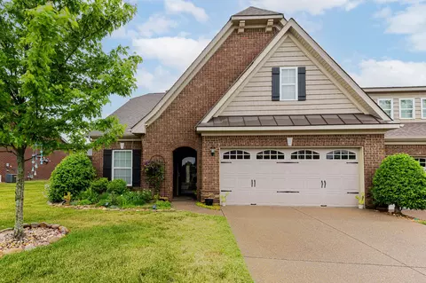 444 Stonegate Dr, Lebanon, TN 37090