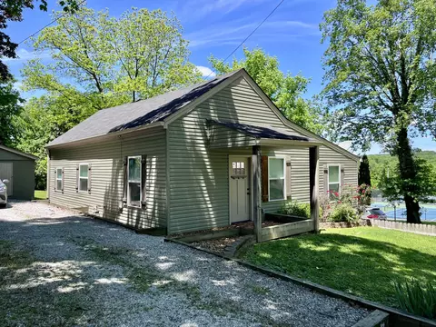 219 Garner St, Springfield, TN 37172