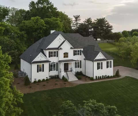 9225 Weston Dr, Brentwood, TN 37027