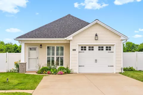 513 Justify Dr, Hopkinsville, KY 42240