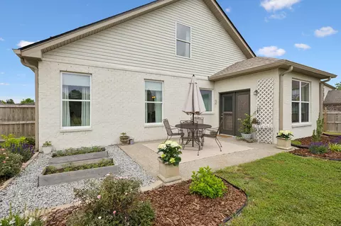 Exterior - 4003 Pendleton Dr, Spring Hill, TN 37174 photo 12 of 16