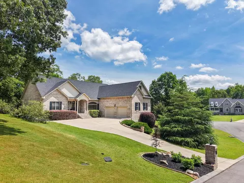 121 Trinity Ln, Rock Spring, GA 30739 photo 3