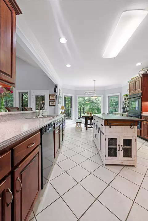 Kitchen - 121 Trinity Ln, Rock Spring, GA 30739 photo 5 of 5