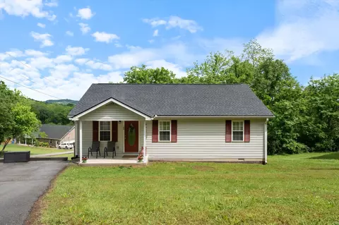 142 Gordon Dr, Gordonsville, TN 38563