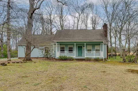 2200 Mourning Dove Ln, Signal Mountain, TN 37377