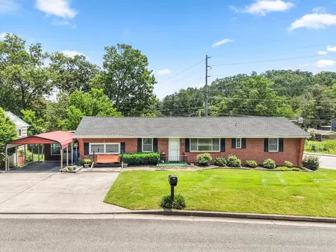 3502 Oak Ridge Dr, Chattanooga, TN 37415