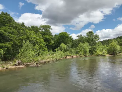 0 Caruthers Trce, Lobelville, TN 37097