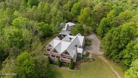530 Blockhouse Rd, Maryville, TN 37803