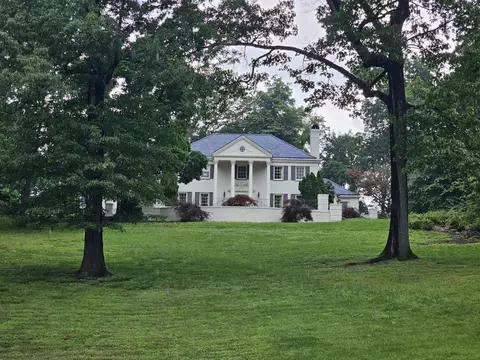 1640 Hillcrest Rd, Chattanooga, TN 37405