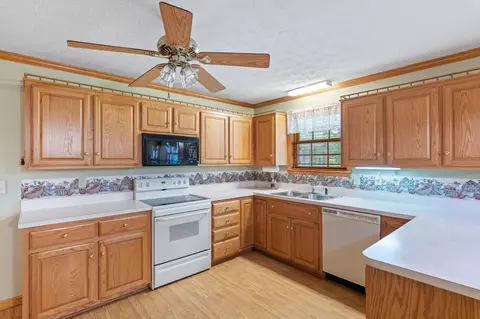 1208 Pommel Ct, Springfield, TN 37172 photo 9