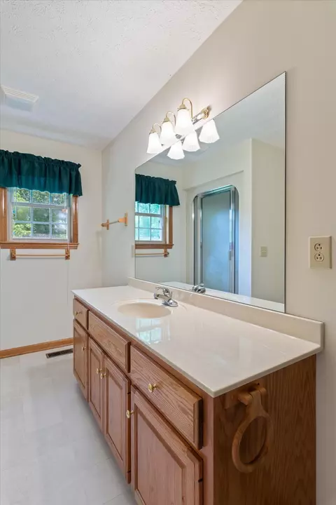 1208 Pommel Ct, Springfield, TN 37172 photo 13