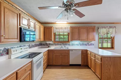 1208 Pommel Ct, Springfield, TN 37172 photo 8