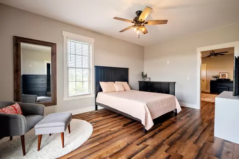 Bedroom - 82 Staggs Rd, Ethridge, TN 38456 photo 2 of 4