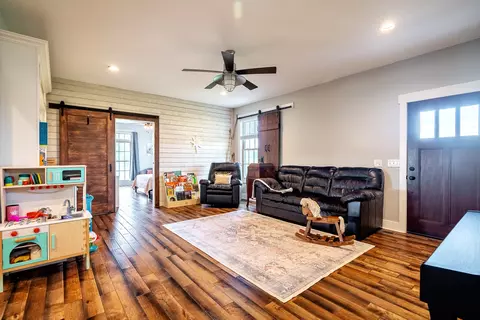 Living - 82 Staggs Rd, Ethridge, TN 38456 photo 1 of 1