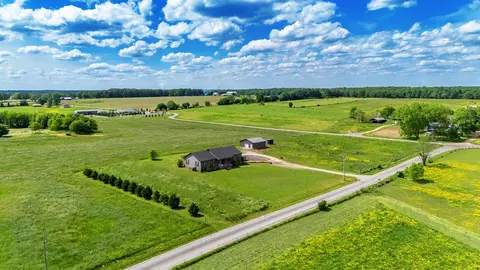 View/Area - 82 Staggs Rd, Ethridge, TN 38456 photo 2 of 7