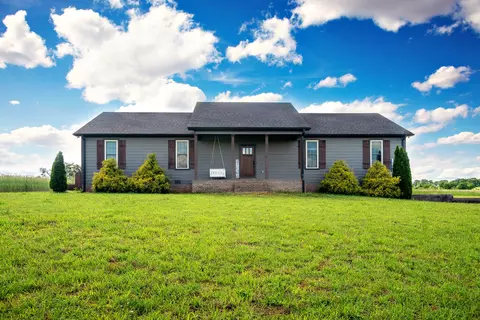 82 Staggs Rd, Ethridge, TN 38456