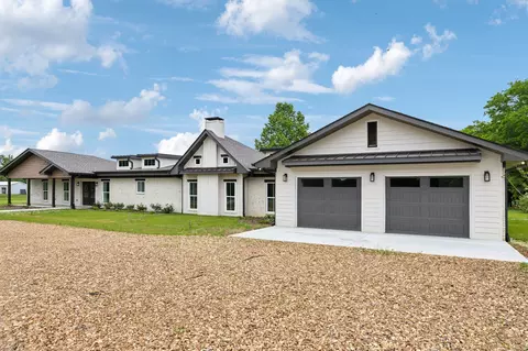 358 Coopertown Rd, Unionville, TN 37180