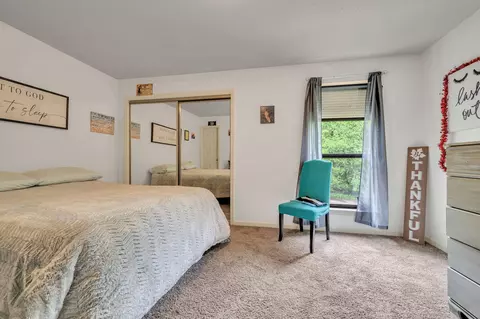 Bedroom - 829 Highway 70 E, Dickson, TN 37055 photo 2 of 3