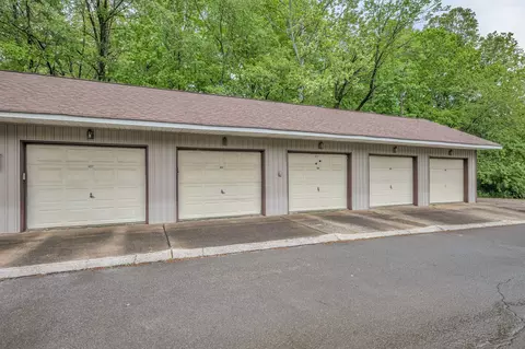 Exterior - 829 Highway 70 E, Dickson, TN 37055 photo 2 of 2