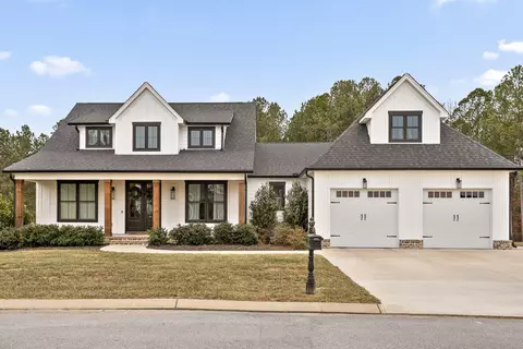 12056 Mare Ct, Soddy Daisy, TN 37379