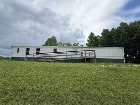 4154 Unionhill Moss Rd, Moss, TN 38575