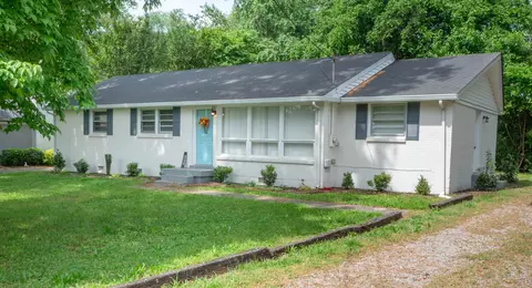 1223 White Blvd, Murfreesboro, TN 37129