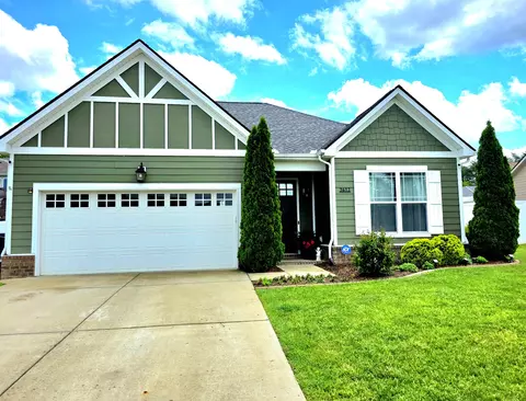 2612 Chesterfield Ln, Columbia, TN 38401