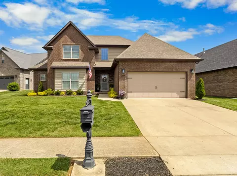 229 Dorchester Cir, Clarksville, TN 37043