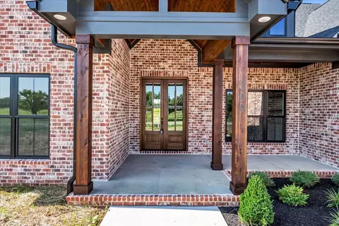Exterior - 309 Hickory Grove Dr, Morrison, TN 37357 photo 5 of 9