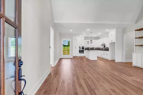 Entry Way - 309 Hickory Grove Dr, Morrison, TN 37357 photo 1 of 2