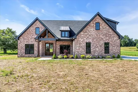 Exterior - 309 Hickory Grove Dr, Morrison, TN 37357 photo 2 of 9