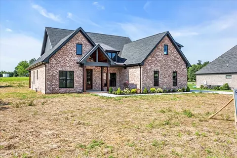 309 Hickory Grove Dr, Morrison, TN 37357